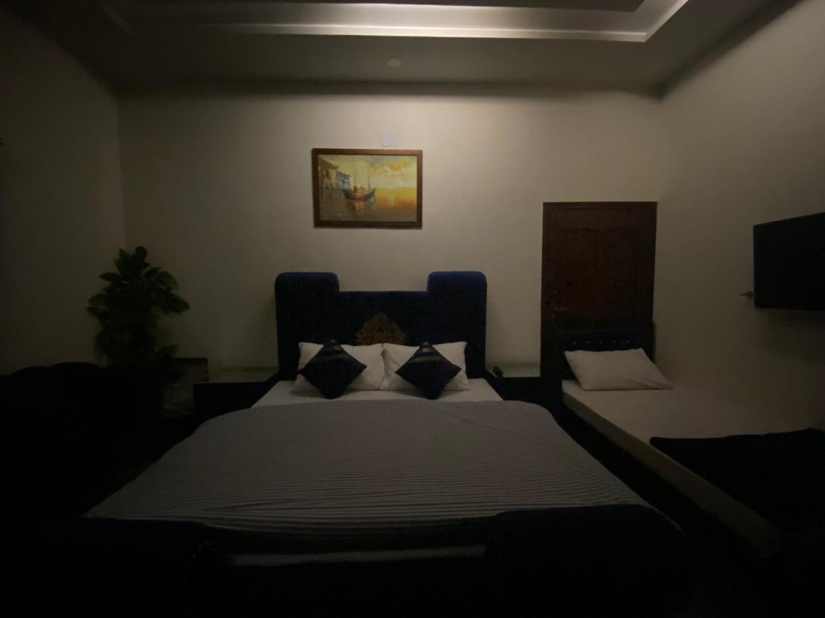 The Comfort Lodge Islamabad Extérieur photo