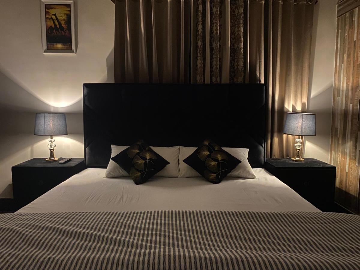 The Comfort Lodge Islamabad Extérieur photo