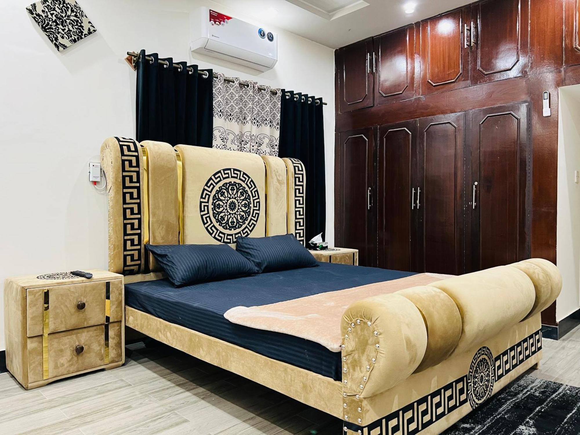 The Comfort Lodge Islamabad Extérieur photo